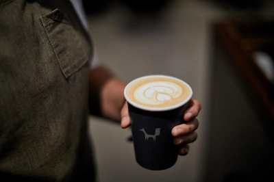 Один стаканчик to go – триллионы наночастиц пластика